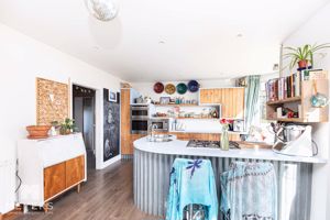 Photo 42- click for photo gallery